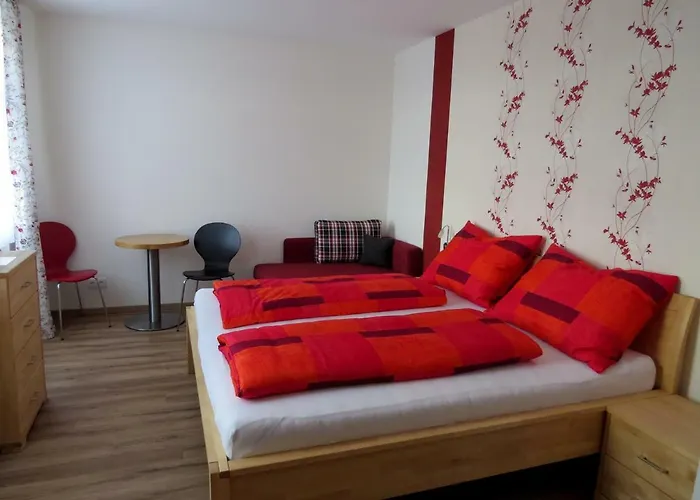 Christine Enne 3* Albrechtsberg an der Grossen Krems