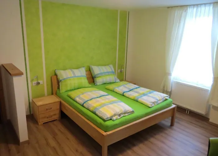 Christine Enne 3* Albrechtsberg an der Grossen Krems